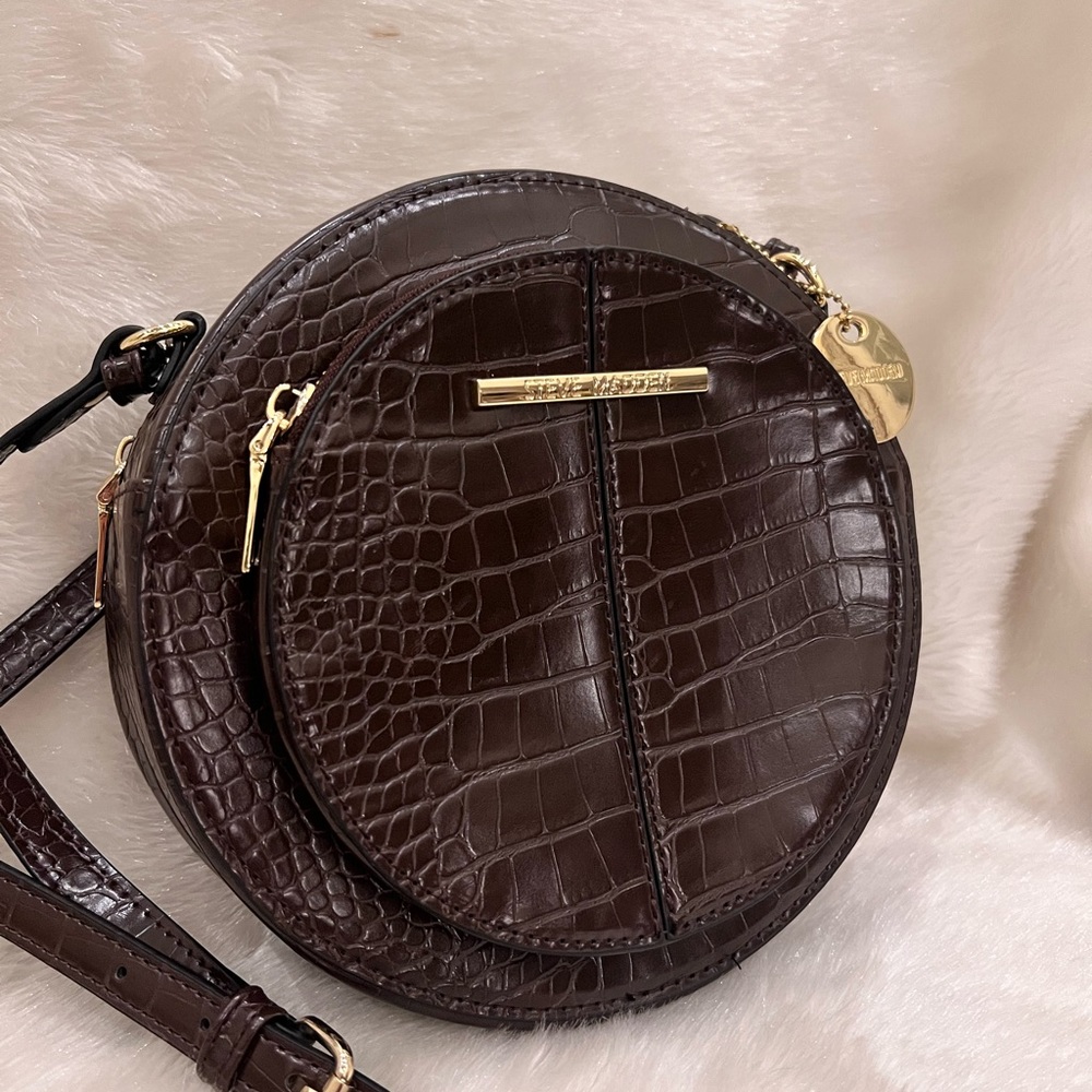 Steve Madden Round Crossbody - Picture 2 of 10